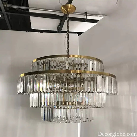 Cascading Brilliance: A Majestic Centerpiece for Your Dining Room - DecorGlobe