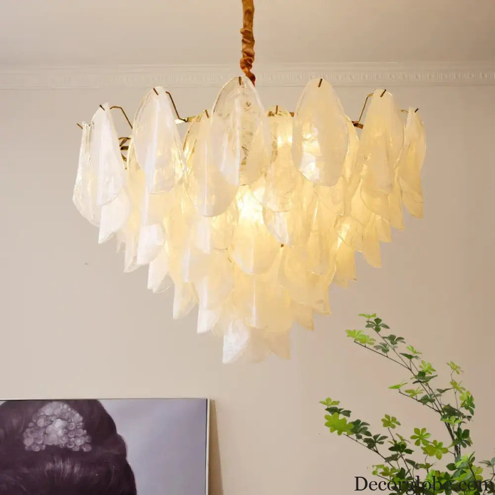 French Light and Luxury Restaurant Pendant Lamp - Postmodern Elegance with a Retro Glass Feather Design for Bedrooms and Dining Spaces - DecorGlobe