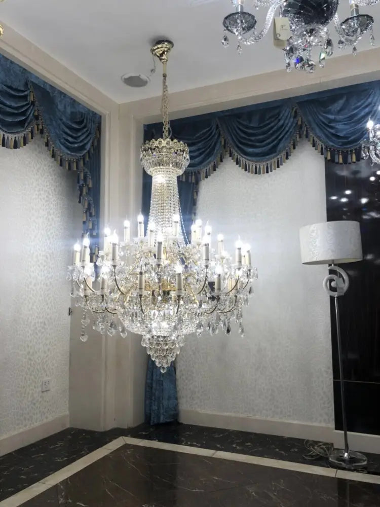 European-Style Living Room Crystal Chandelier Duplex Floor-To-Ceiling Light Fixture Luxurious and Grand Chandelier for